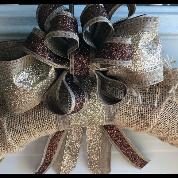 Fall Wreath RosesLeaves on Burlap Loop - Picture 7 of 8